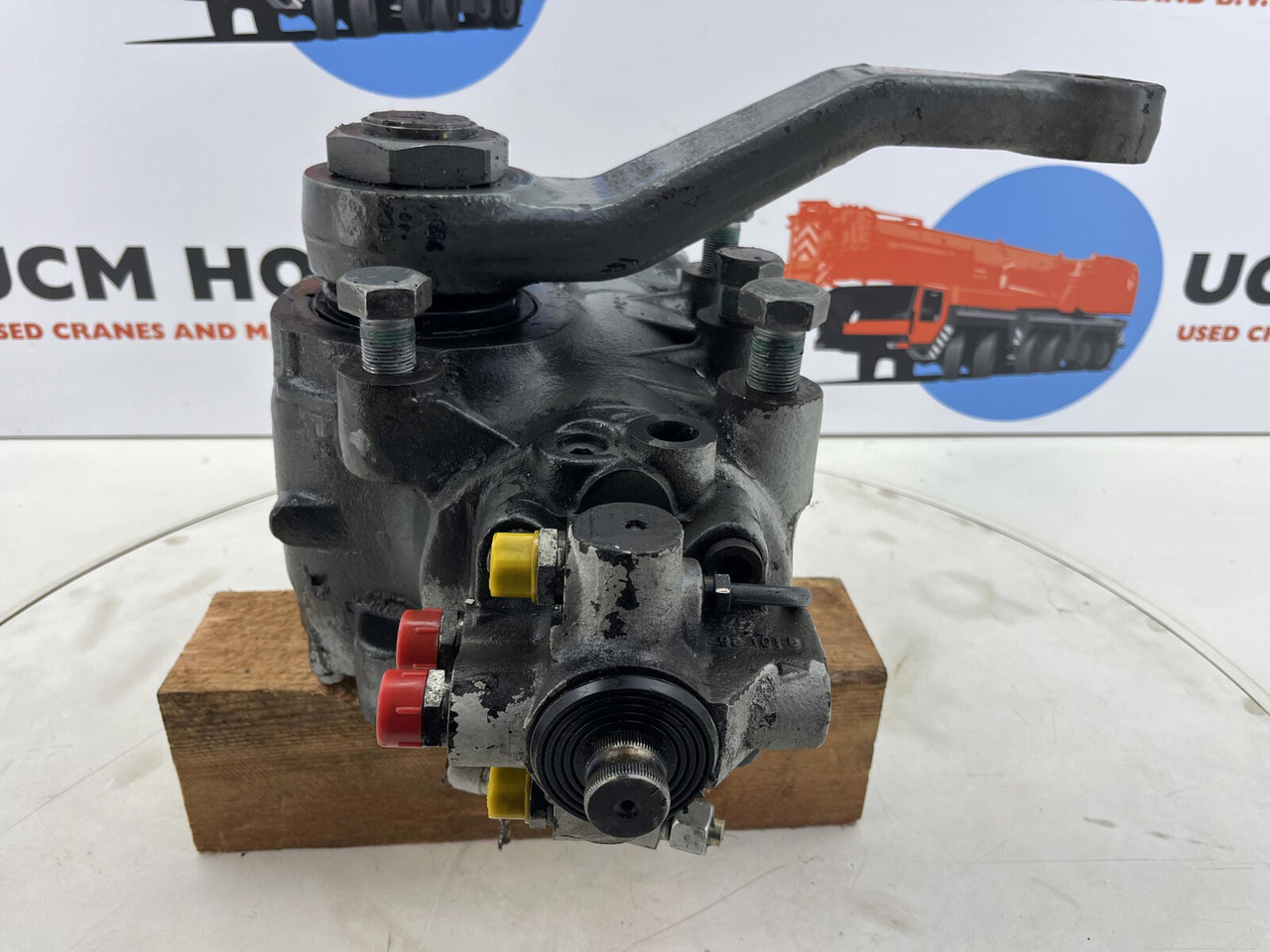 Liebherr LTM 1060-3 steering box - Рульовий механізм в категорії Крани: фото 3 Liebherr LTM 1060-3 steering box - Рульовий механізм в категорії Крани: фото 3