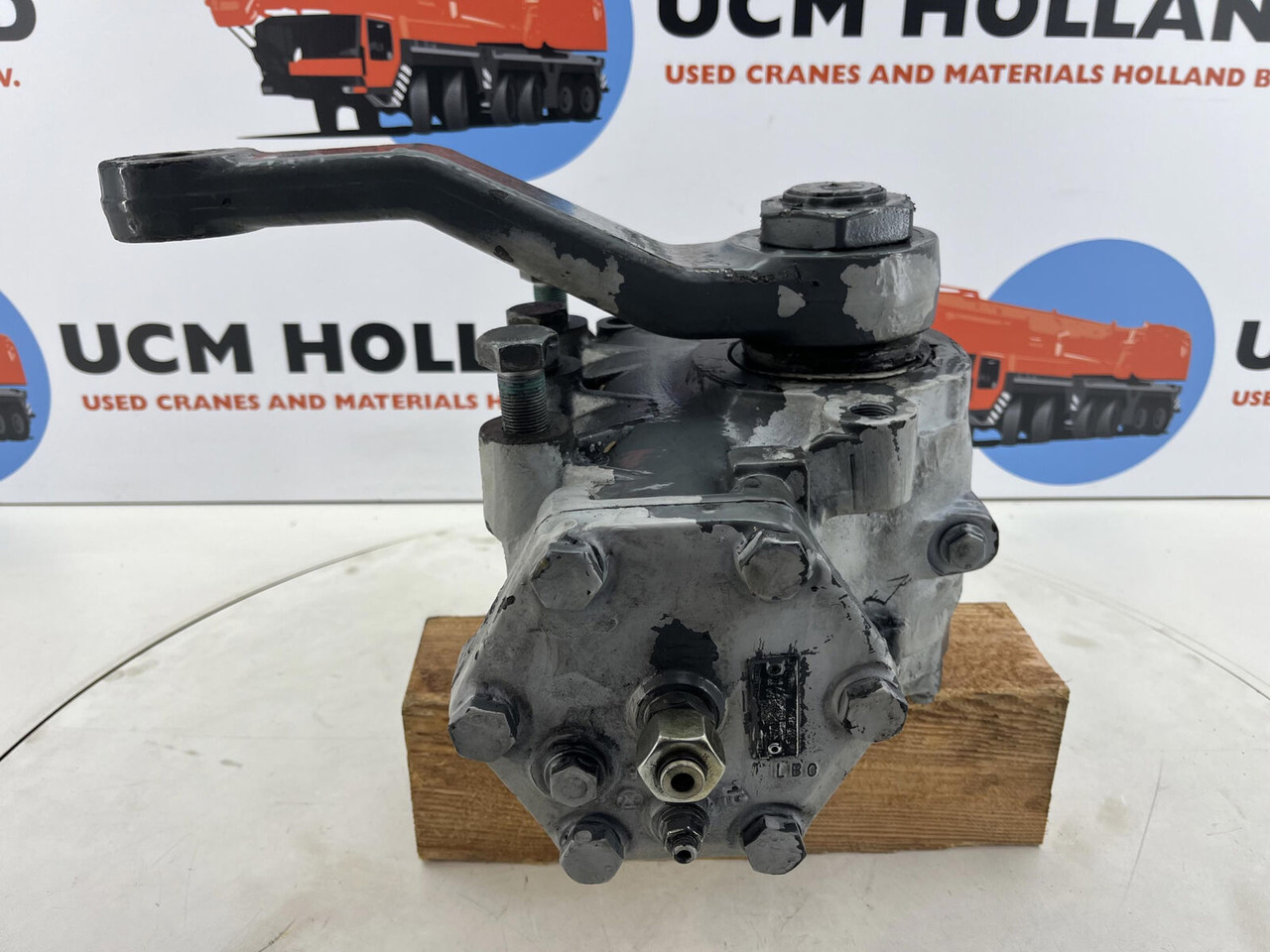 Liebherr LTM 1060-3 steering box - Рульовий механізм в категорії Крани: фото 1 Liebherr LTM 1060-3 steering box - Рульовий механізм в категорії Крани: фото 1