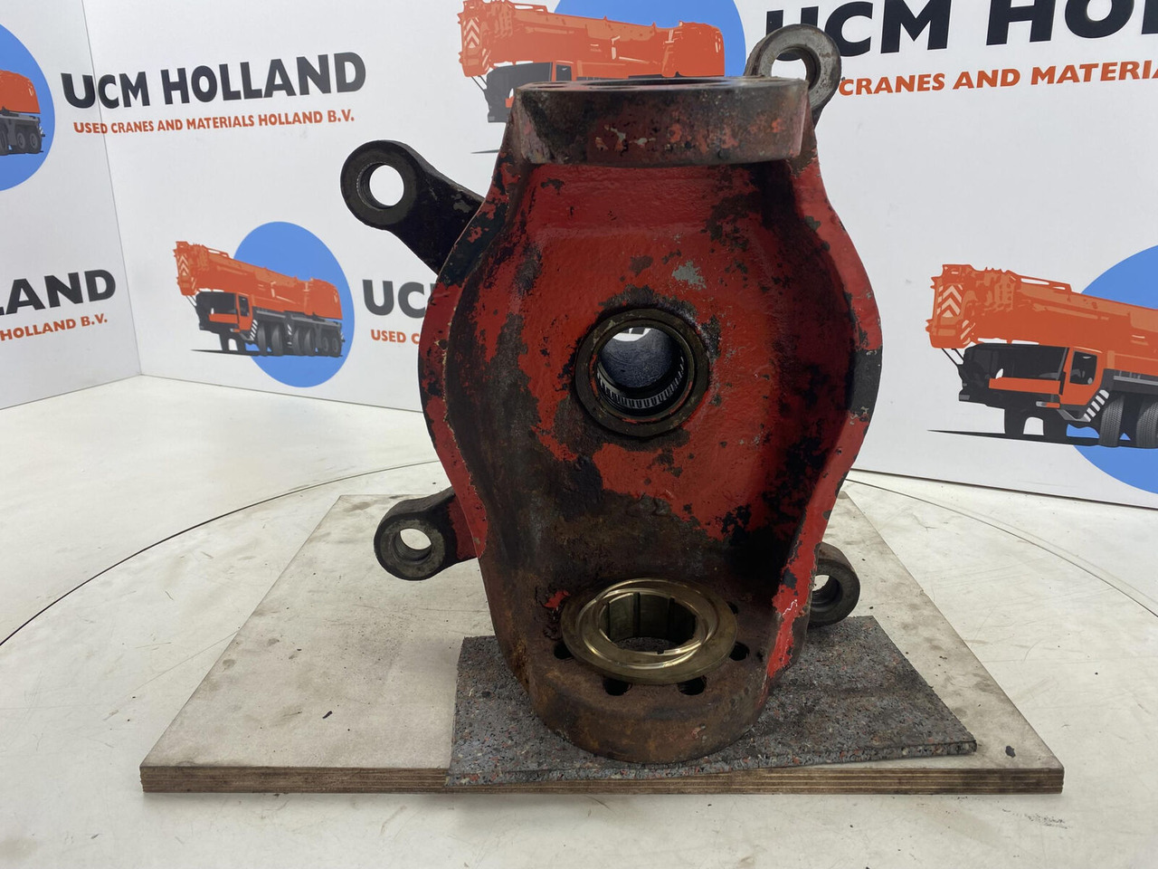 Liebherr LTM 1060 Steering knuckle axle 1 and 2 - Поворотний кулак в категорії Автокрани: фото 5 Liebherr LTM 1060 Steering knuckle axle 1 and 2 - Поворотний кулак в категорії Автокрани: фото 5