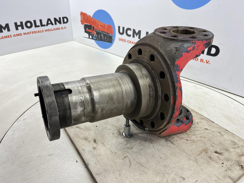 Liebherr LTM 1090 Steering knuckle 12 holes axle 3 - Поворотний кулак в категорії Крани: фото 1 Liebherr LTM 1090 Steering knuckle 12 holes axle 3 - Поворотний кулак в категорії Крани: фото 1