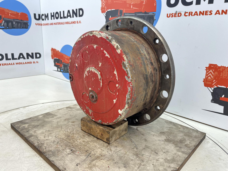 Liebherr LTM 1090 axle 5 planetary gear 22-25-74-40-3pl-H135-46 - Підвіска в категорії Крани: фото 2 Liebherr LTM 1090 axle 5 planetary gear 22-25-74-40-3pl-H135-46 - Підвіска в категорії Крани: фото 2