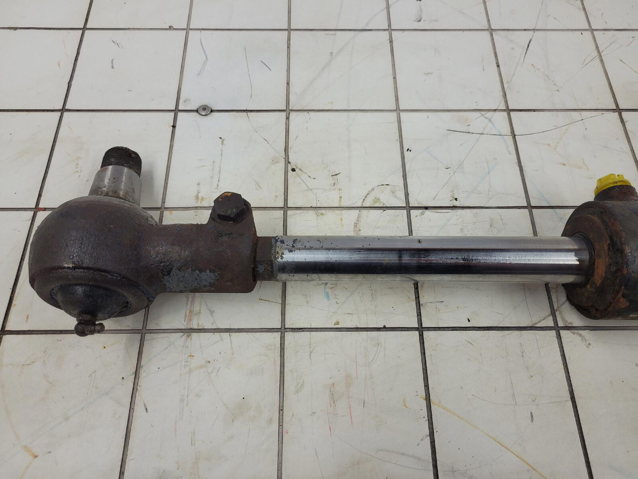 Liebherr LTM 1090 steering cylinder - Гідроциліндр в категорії Автокрани: фото 5 Liebherr LTM 1090 steering cylinder - Гідроциліндр в категорії Автокрани: фото 5