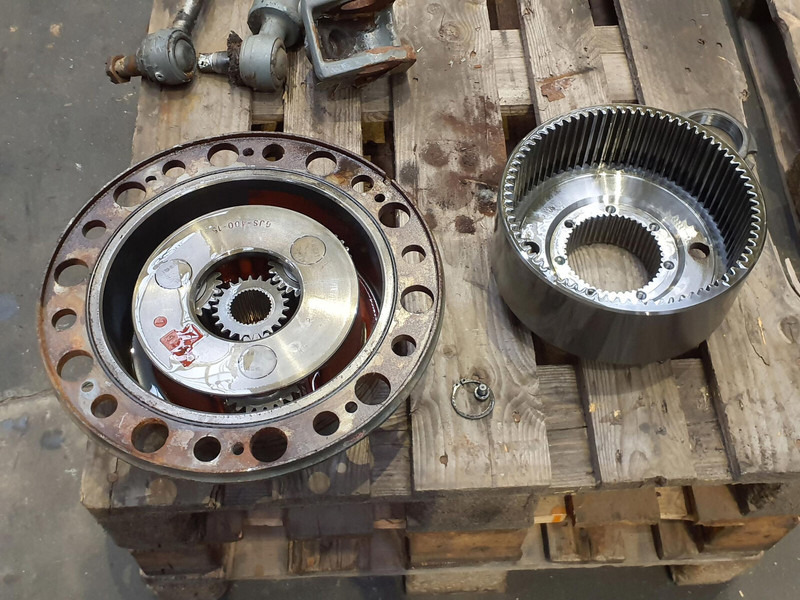 Liebherr LTM 1130-5.1 axle 1 planetary gear 22-25-74-3pl-12 disk brake - Підвіска в категорії Крани: фото 1 Liebherr LTM 1130-5.1 axle 1 planetary gear 22-25-74-3pl-12 disk brake - Підвіска в категорії Крани: фото 1