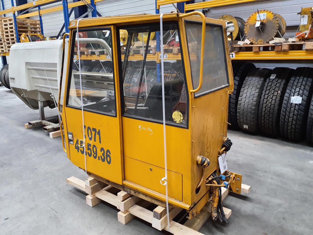 Liebherr LTM 1140 upper cabin - Кабіна в категорії Автокрани: фото 1 Liebherr LTM 1140 upper cabin - Кабіна в категорії Автокрани: фото 1