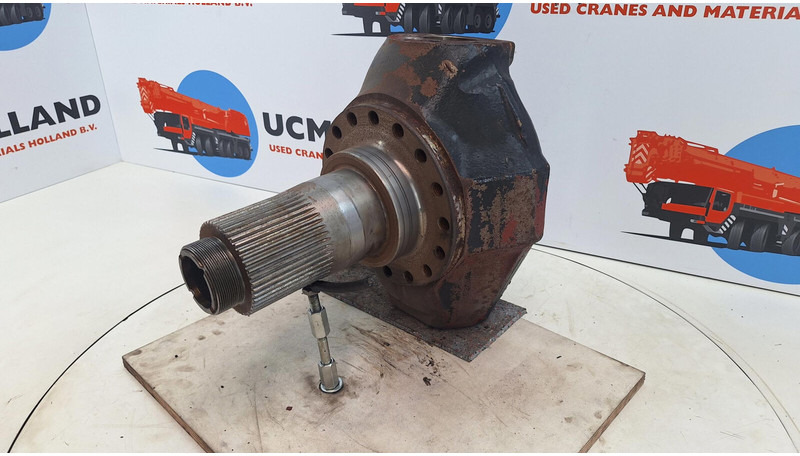 Liebherr LTM 1160/2 Steering knuckle 16 holes axle 1 - Поворотний кулак в категорії Крани: фото 1 Liebherr LTM 1160/2 Steering knuckle 16 holes axle 1 - Поворотний кулак в категорії Крани: фото 1