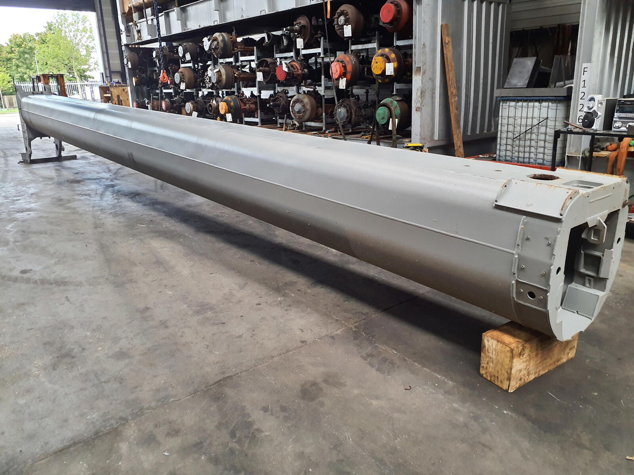 Liebherr LTM 1200-5.1 Telescopic section 6 - Стріла в категорії Всюдихідні крани: фото 4 Liebherr LTM 1200-5.1 Telescopic section 6 - Стріла в категорії Всюдихідні крани: фото 4