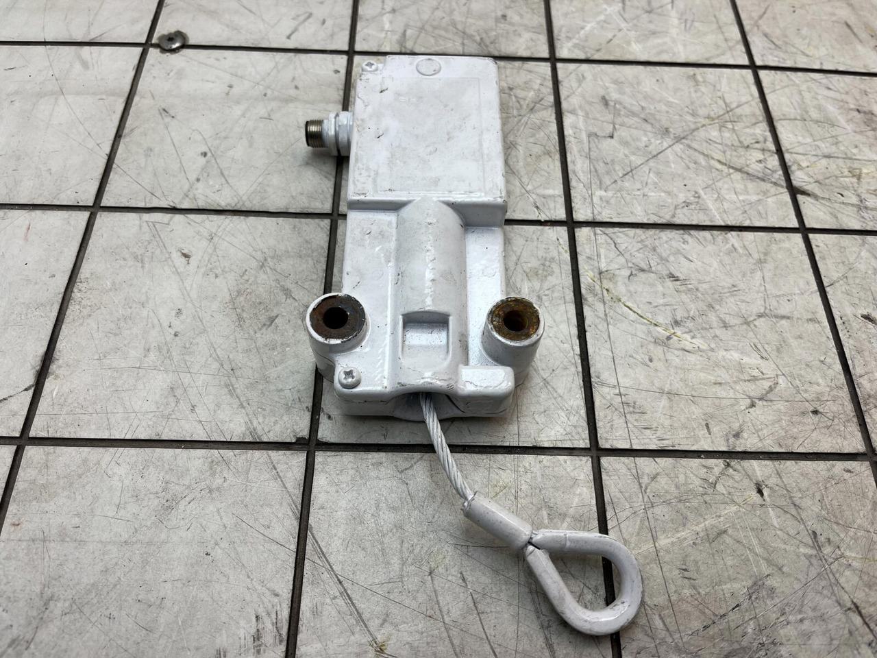 Liebherr LTM 1400-7.1 hoist limit switch - Електрична система в категорії Крани: фото 4 Liebherr LTM 1400-7.1 hoist limit switch - Електрична система в категорії Крани: фото 4