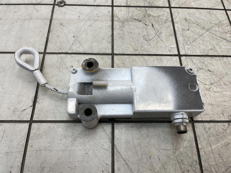Liebherr LTM 1400-7.1 hoist limit switch - Електрична система в категорії Крани: фото 5 Liebherr LTM 1400-7.1 hoist limit switch - Електрична система в категорії Крани: фото 5