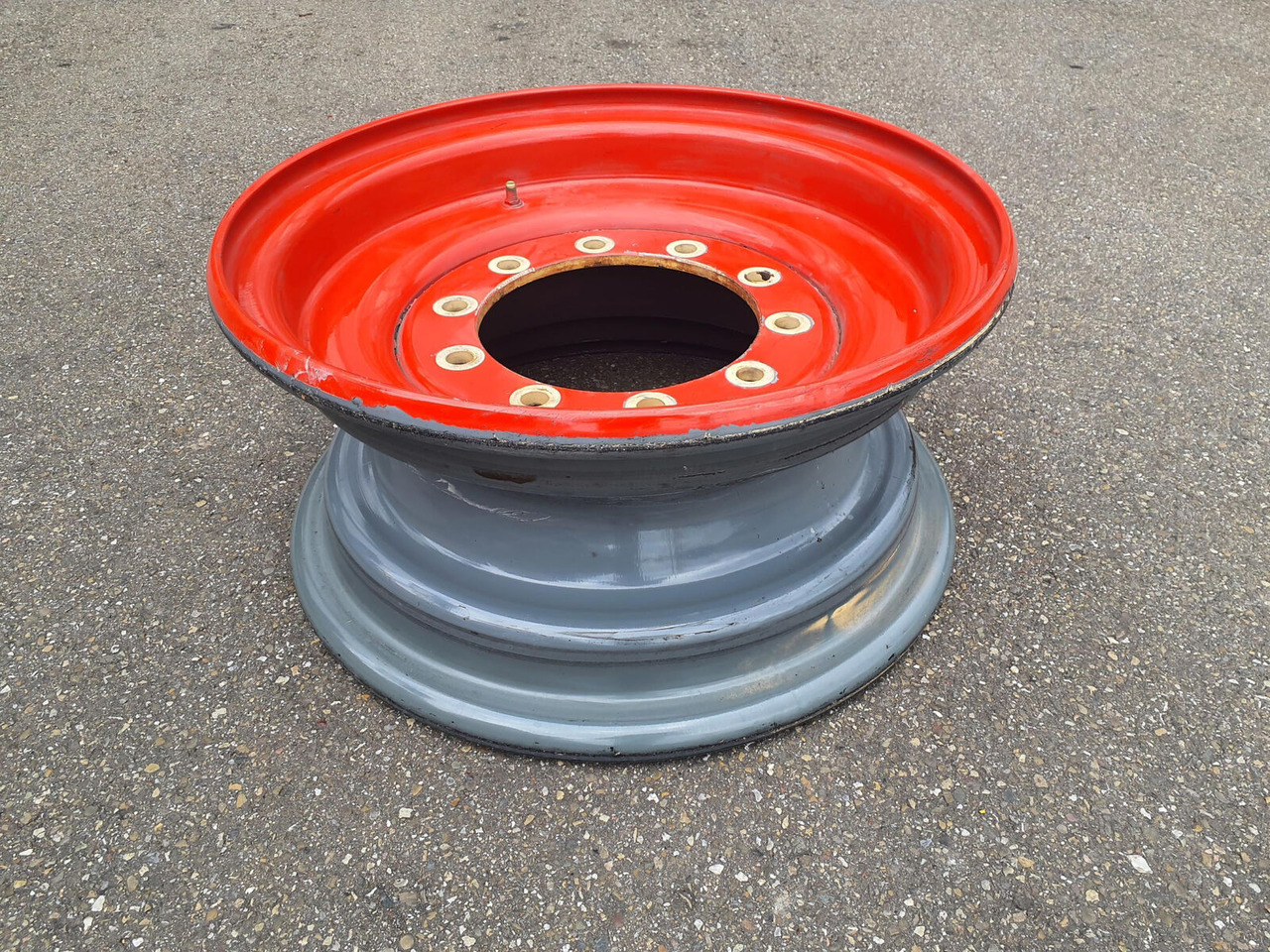 Liebherr Rim 445/95R25 10 12 1p - Колісний диск в категорії Крани: фото 3 Liebherr Rim 445/95R25 10 12 1p - Колісний диск в категорії Крани: фото 3
