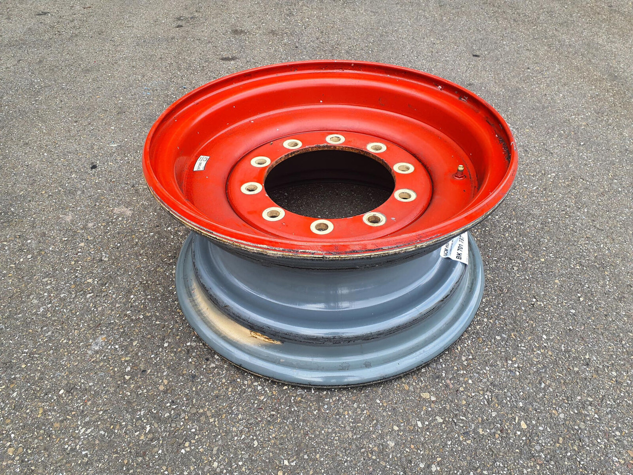 Liebherr Rim 445/95R25 10 12 1p - Колісний диск в категорії Крани: фото 1 Liebherr Rim 445/95R25 10 12 1p - Колісний диск в категорії Крани: фото 1
