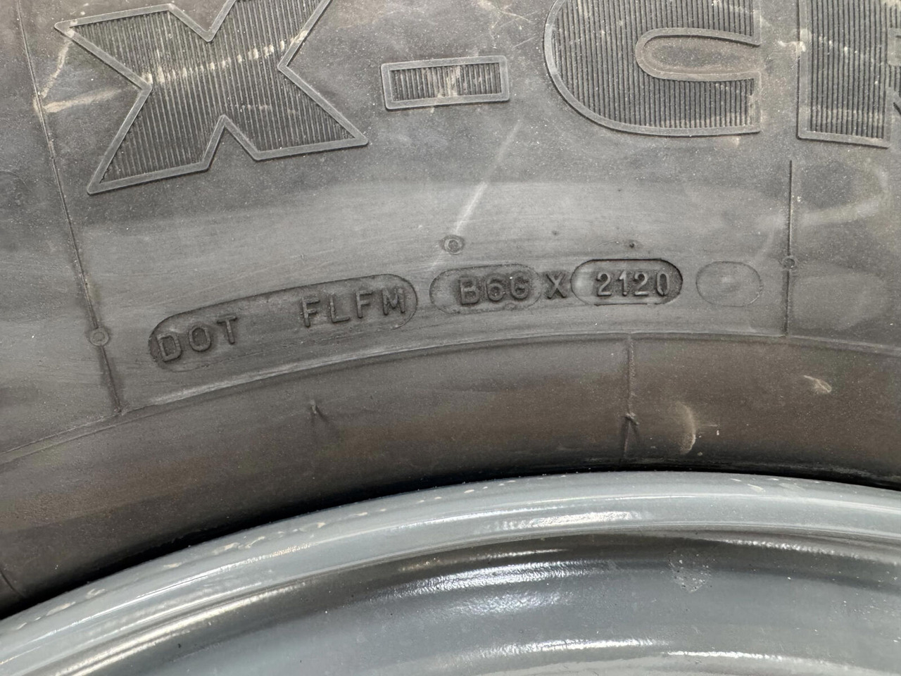 Liebherr Wheel 445/95 R25 10 12 1p - Колесо в категорії Крани: фото 3 Liebherr Wheel 445/95 R25 10 12 1p - Колесо в категорії Крани: фото 3