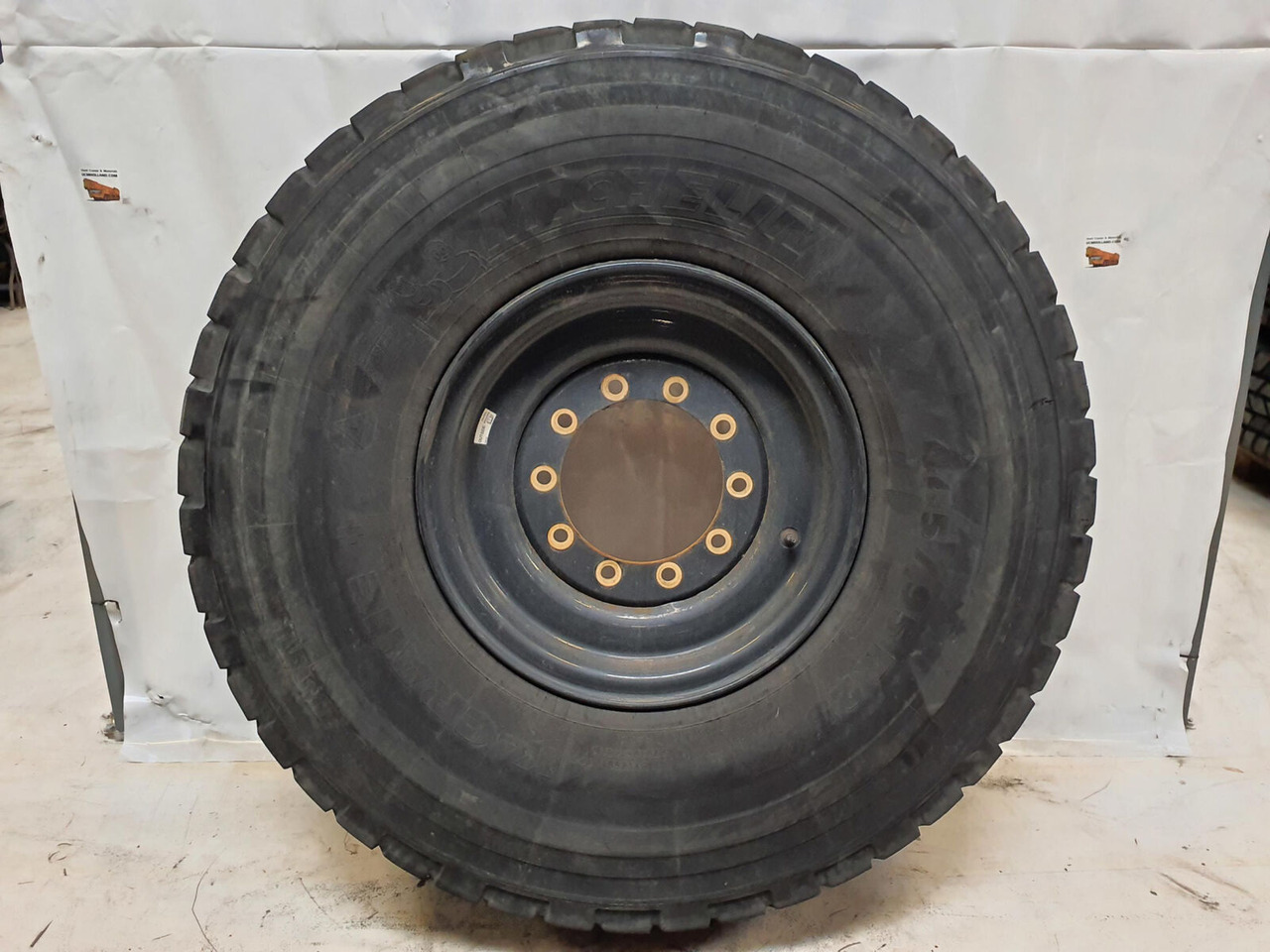 Michelin Wheel 445/95R25 10 12 1p - Колесо в категорії Крани: фото 1 Michelin Wheel 445/95R25 10 12 1p - Колесо в категорії Крани: фото 1