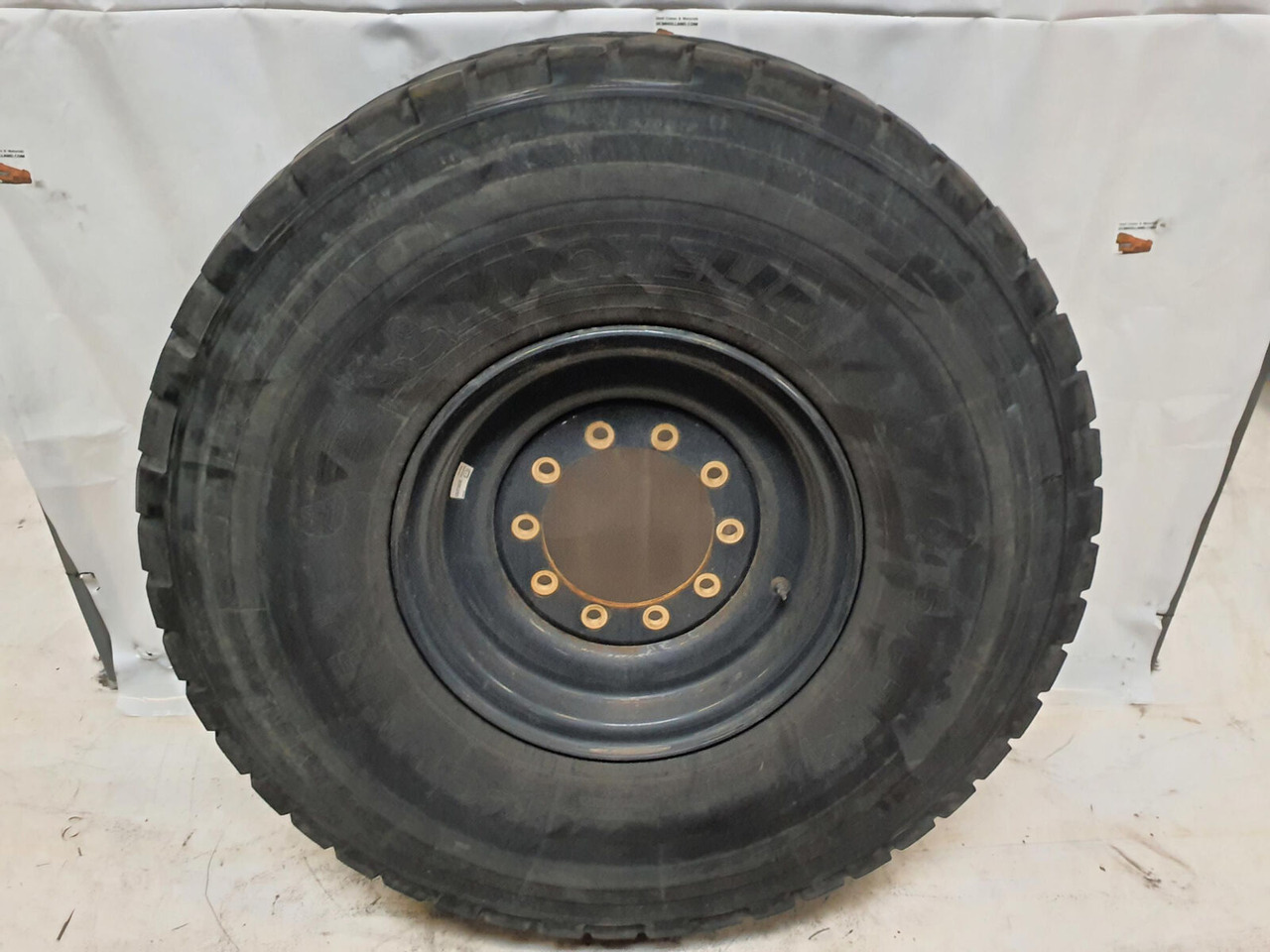 Michelin Wheel 445/95R25 10 12 1p - Колесо в категорії Крани: фото 2 Michelin Wheel 445/95R25 10 12 1p - Колесо в категорії Крани: фото 2