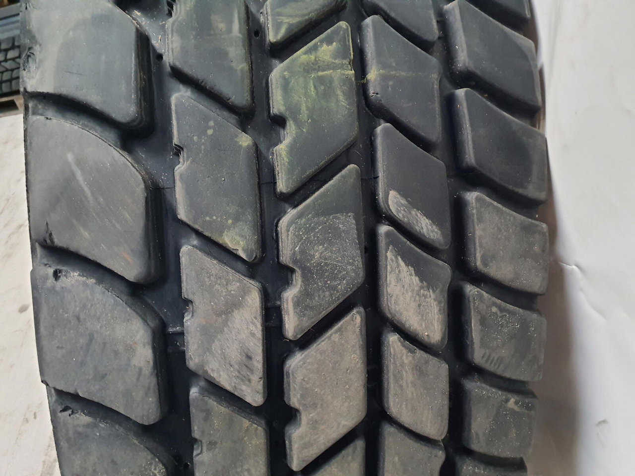 Michelin Wheel 445/95R25 10 12 1p - Колесо в категорії Крани: фото 5 Michelin Wheel 445/95R25 10 12 1p - Колесо в категорії Крани: фото 5