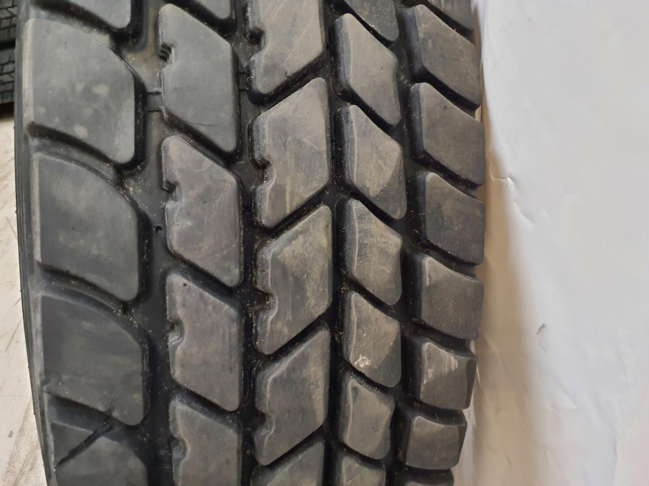 Michelin Wheel 445/95R25 10 12 1p - Колесо в категорії Крани: фото 4 Michelin Wheel 445/95R25 10 12 1p - Колесо в категорії Крани: фото 4