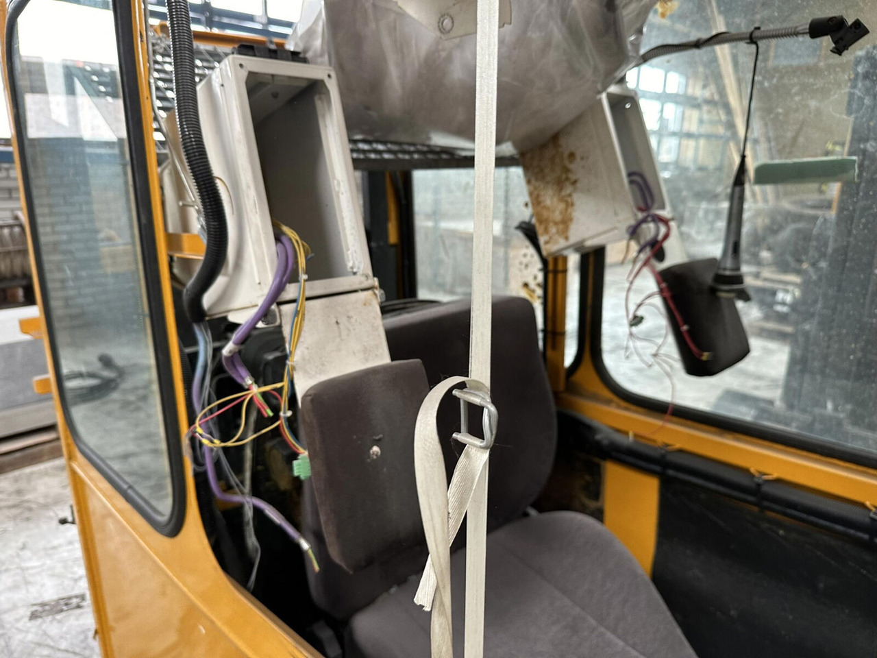 Spierings SK 1265 AT6 upper cabin - Кабіна в категорії Автокрани: фото 5 Spierings SK 1265 AT6 upper cabin - Кабіна в категорії Автокрани: фото 5