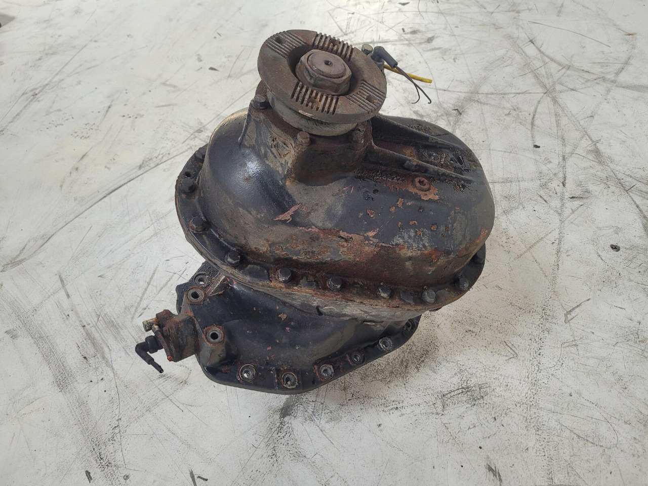 Spierings SK-598 AT 5 mid differential axle 3 - Диференціал в категорії Автокрани: фото 1 Spierings SK-598 AT 5 mid differential axle 3 - Диференціал в категорії Автокрани: фото 1