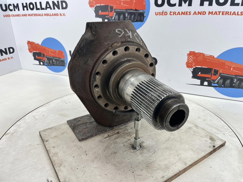 Terex AC 155 steering knuckle 16 holes axle 3 - Поворотний кулак в категорії Крани: фото 3 Terex AC 155 steering knuckle 16 holes axle 3 - Поворотний кулак в категорії Крани: фото 3
