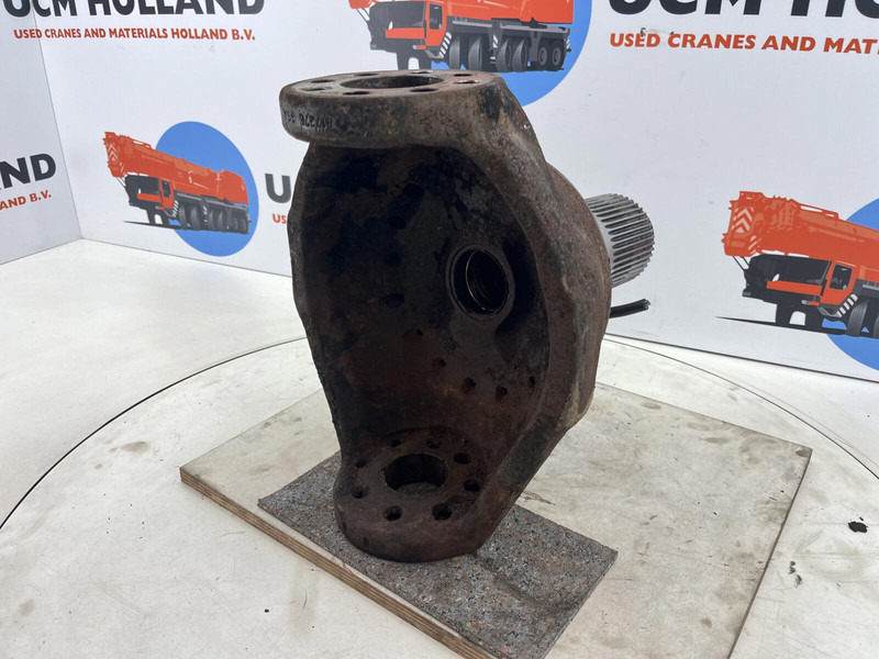 Terex AC 155 steering knuckle 16 holes axle 3 - Поворотний кулак в категорії Крани: фото 4 Terex AC 155 steering knuckle 16 holes axle 3 - Поворотний кулак в категорії Крани: фото 4