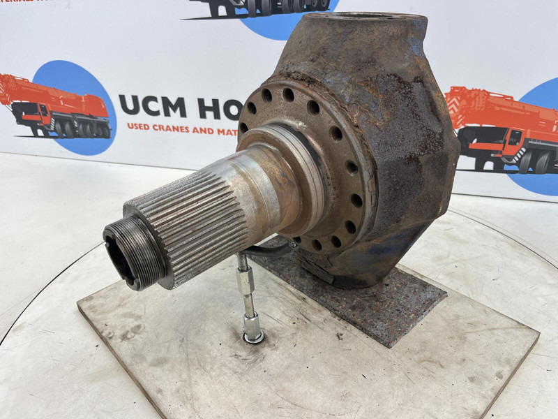 Terex AC 205 Steering knuckle 16 holes axle 3 - Поворотний кулак в категорії Крани: фото 1 Terex AC 205 Steering knuckle 16 holes axle 3 - Поворотний кулак в категорії Крани: фото 1