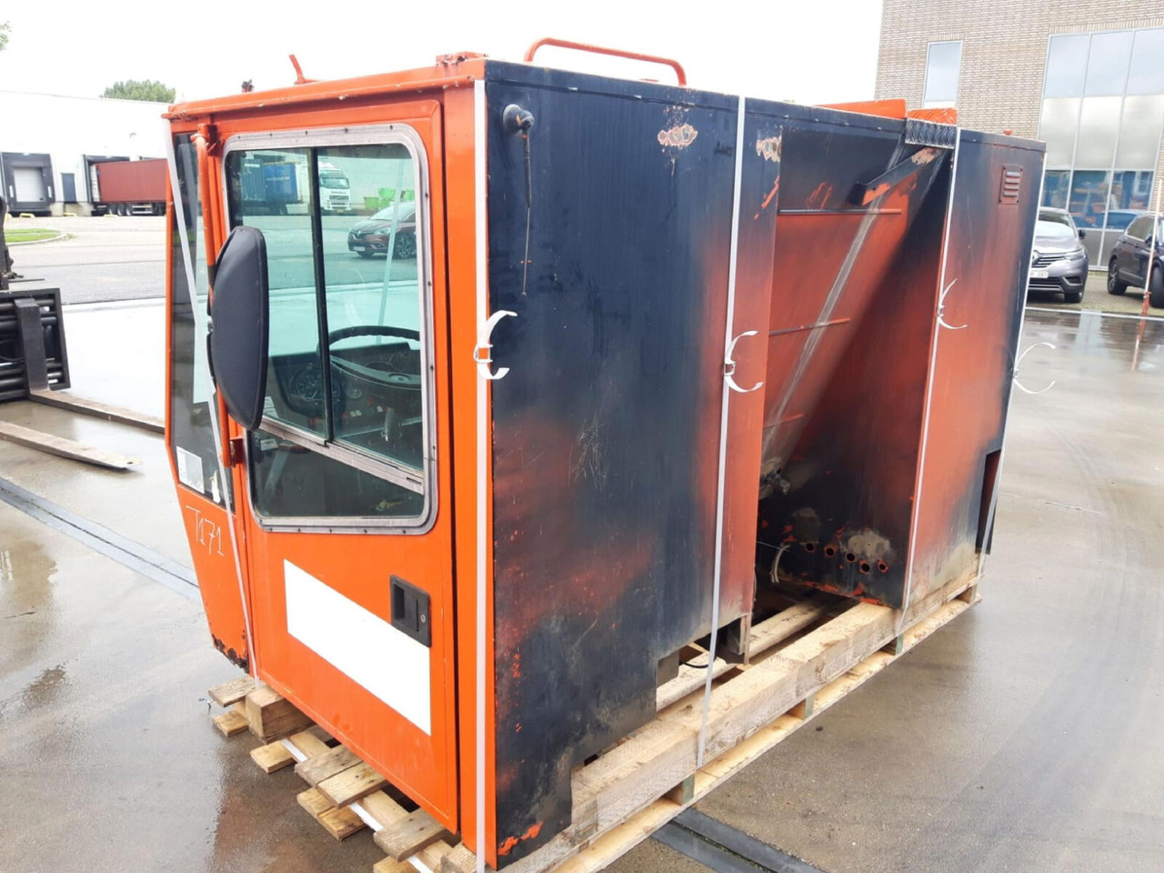 Terex AC 205 lower cab - Кабіна в категорії Автокрани: фото 4 Terex AC 205 lower cab - Кабіна в категорії Автокрани: фото 4