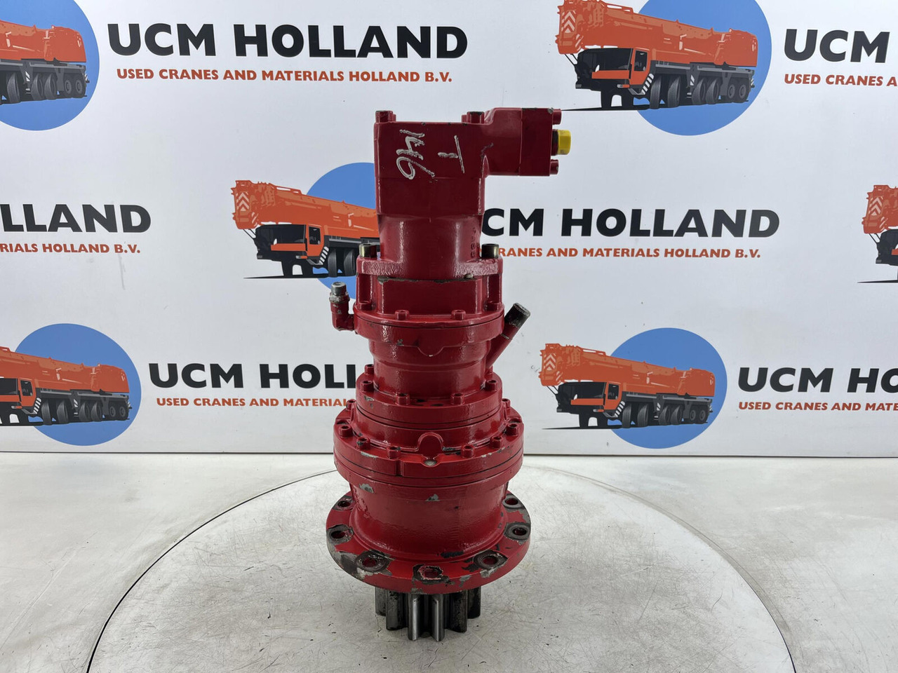 Terex AC 35 slewing gear - Поворотний редуктор в категорії Автокрани: фото 1 Terex AC 35 slewing gear - Поворотний редуктор в категорії Автокрани: фото 1