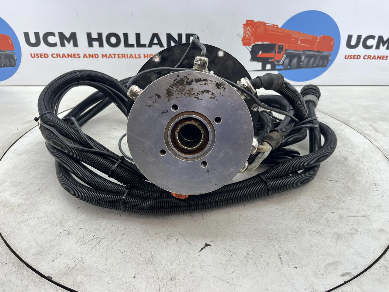 Terex AC slip ring assy - Підвіска в категорії Крани: фото 5 Terex AC slip ring assy - Підвіска в категорії Крани: фото 5
