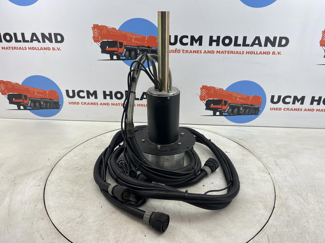 Terex AC slip ring assy - Електрична система в категорії Крани: фото 2 Terex AC slip ring assy - Електрична система в категорії Крани: фото 2