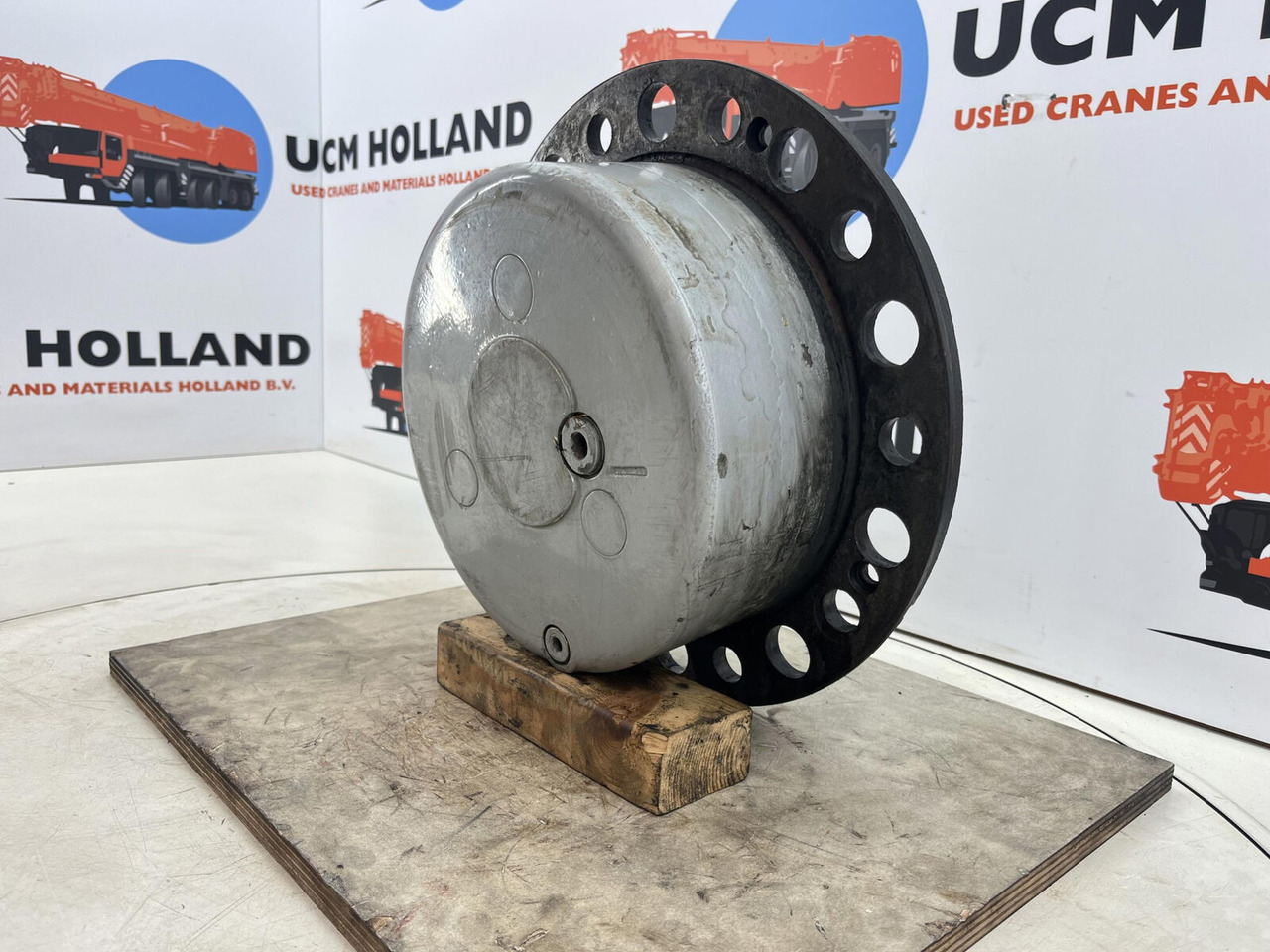 Terex/Demag AC 100/4 planetary gear 22-25-74-40-3pl-H127-46 - Бортовий редуктор в категорії Крани: фото 2 Terex/Demag AC 100/4 planetary gear 22-25-74-40-3pl-H127-46 - Бортовий редуктор в категорії Крани: фото 2