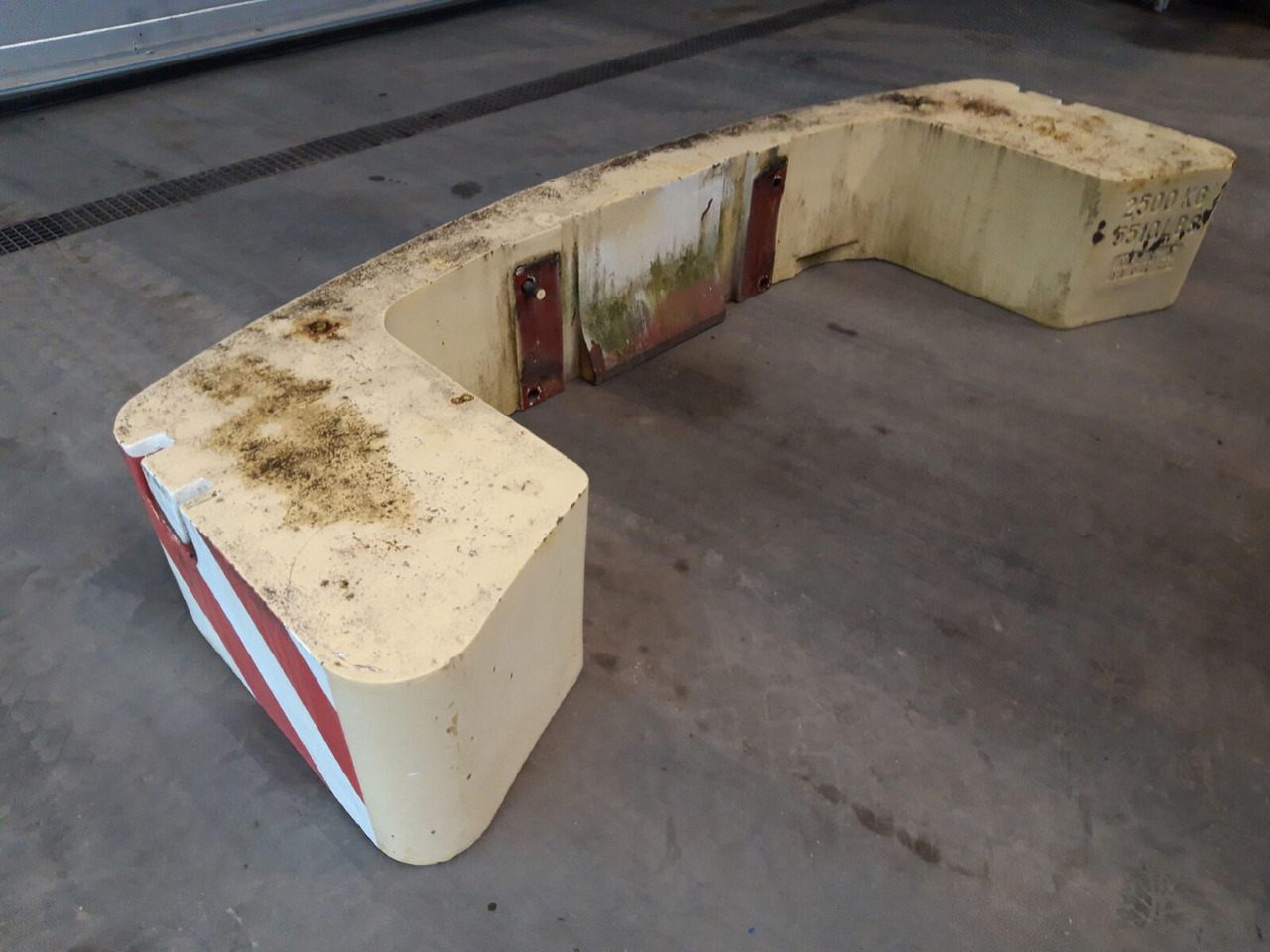 Terex Demag AC 35 counterweight 2,5 T - Противага в категорії Автокрани: фото 5 Terex Demag AC 35 counterweight 2,5 T - Противага в категорії Автокрани: фото 5