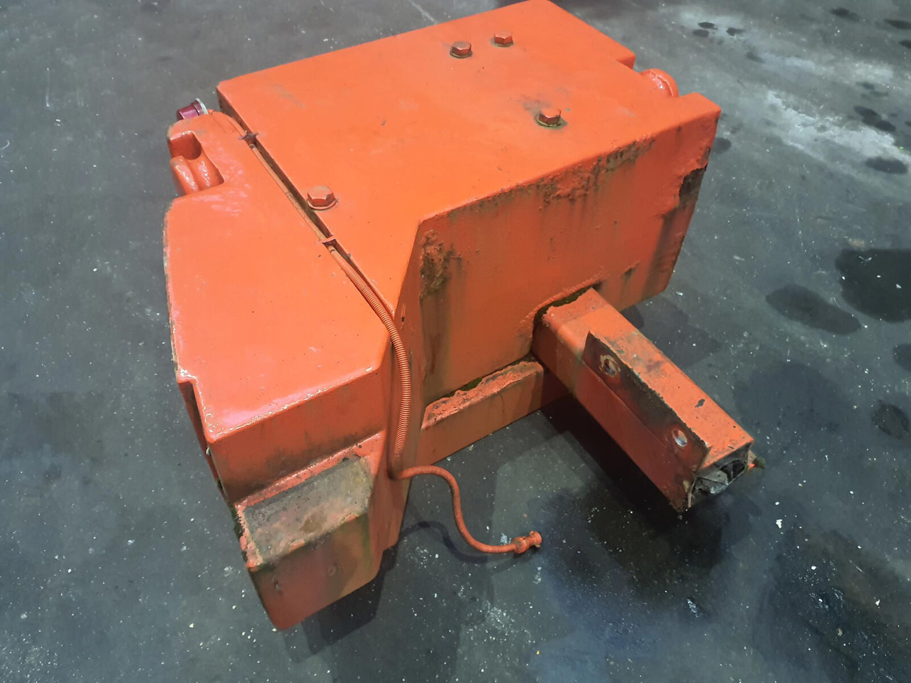Terex counterweight left 1,2 + 0,3t - Противага в категорії Автокрани: фото 4 Terex counterweight left 1,2 + 0,3t - Противага в категорії Автокрани: фото 4