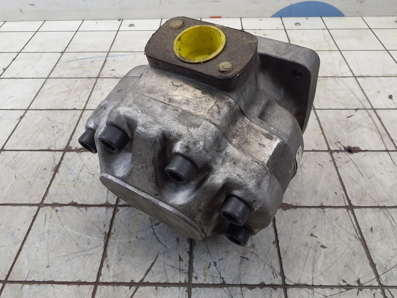Vickers Hydraulics Vickers high presure gear pump - Гідронасос в категорії Автокрани: фото 4 Vickers Hydraulics Vickers high presure gear pump - Гідронасос в категорії Автокрани: фото 4