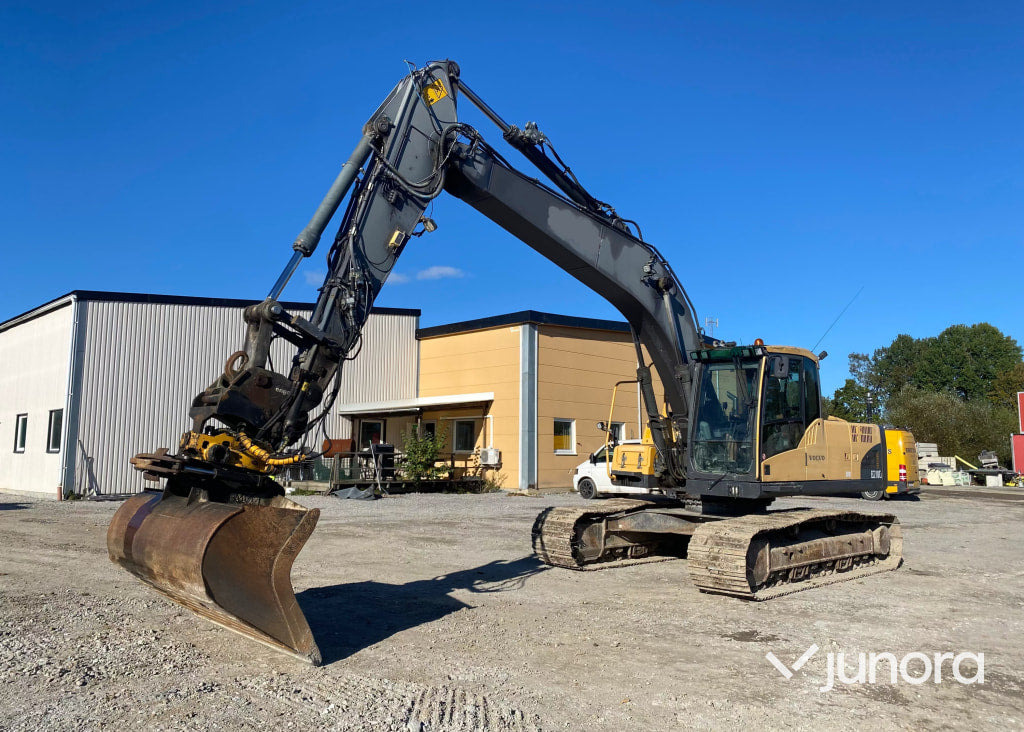 Grävmaskin - Volvo, EC210CL - Гусеничний екскаватор: фото 1 Grävmaskin - Volvo, EC210CL - Гусеничний екскаватор: фото 1