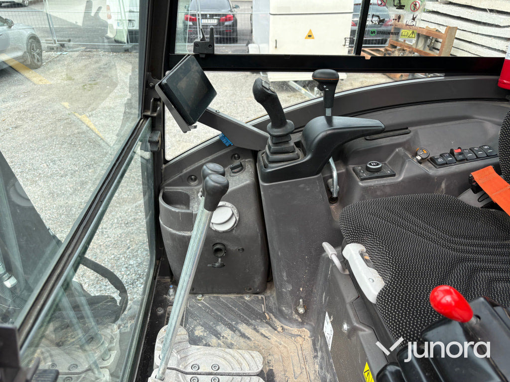 Міні-екскаватор Grävmaskin Volvo ECR25D Electric: фото 16