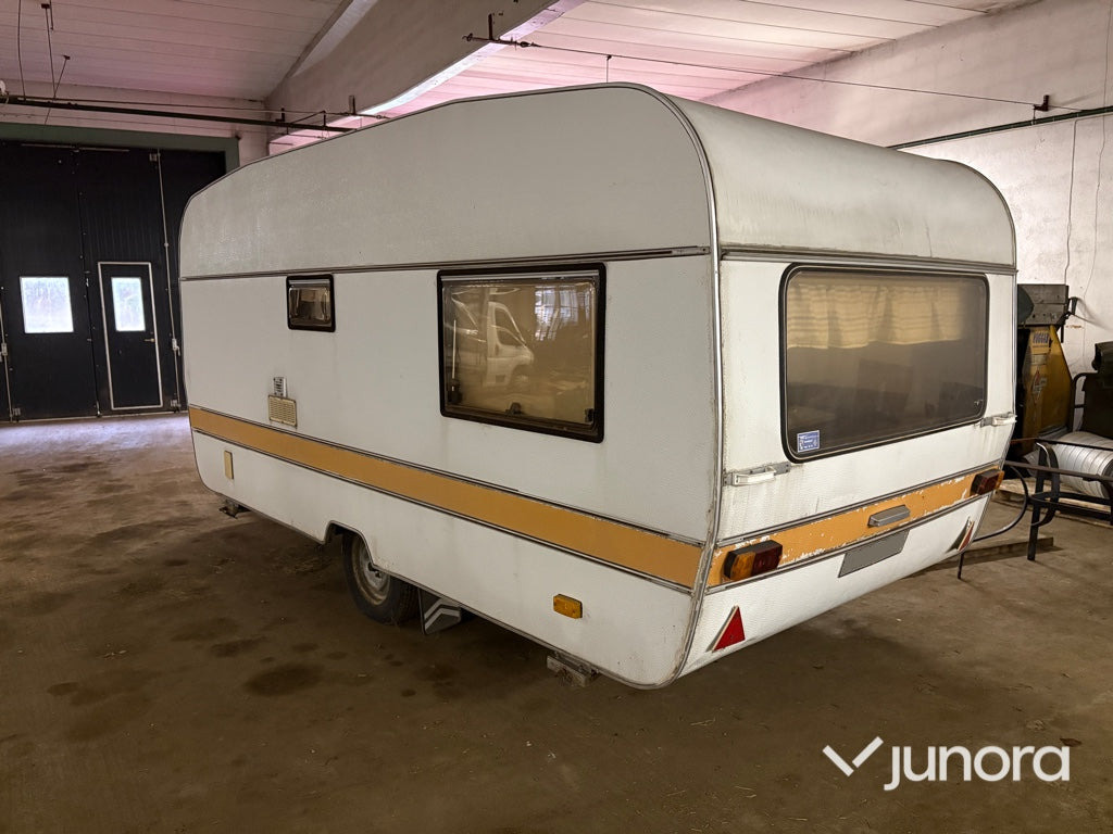 Husvagn Öggestorp Transport - Причіп дача: фото 1 Husvagn Öggestorp Transport - Причіп дача: фото 1