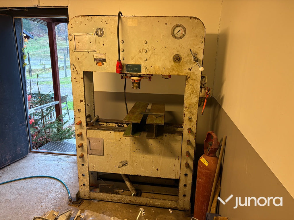 Hydraulpress - Hiab H100E, 100 ton - Листозгинальний прес: фото 1 Hydraulpress - Hiab H100E, 100 ton - Листозгинальний прес: фото 1