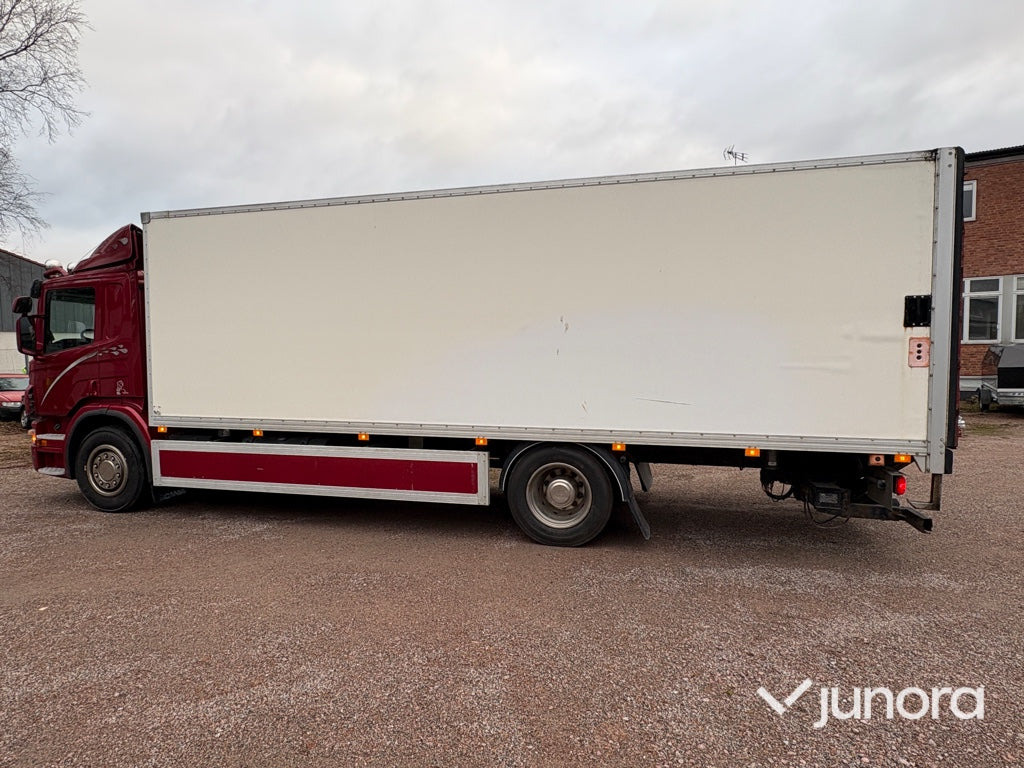 Lastbil - Scania, P270DB4X2HNB - Вантажівка з закритим кузовом: фото 2 Lastbil - Scania, P270DB4X2HNB - Вантажівка з закритим кузовом: фото 2