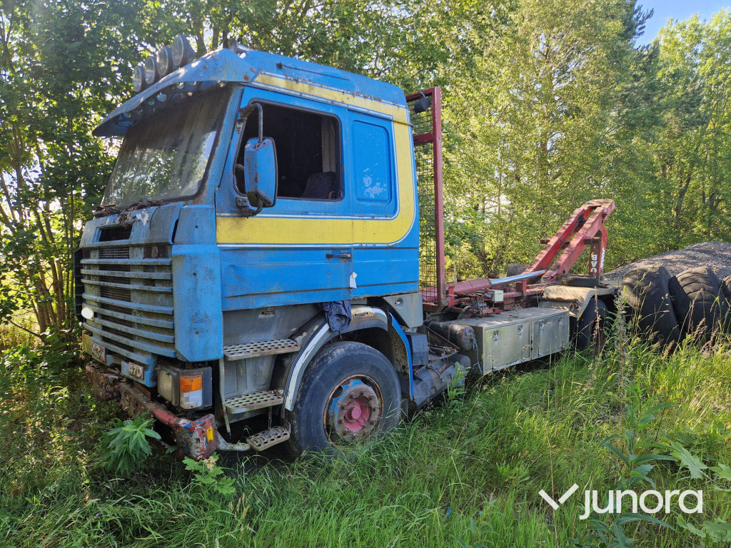 Lastväxlare Scania 143 H 470 - Гаковий мультиліфт вантажівка: фото 1 Lastväxlare Scania 143 H 470 - Гаковий мультиліфт вантажівка: фото 1