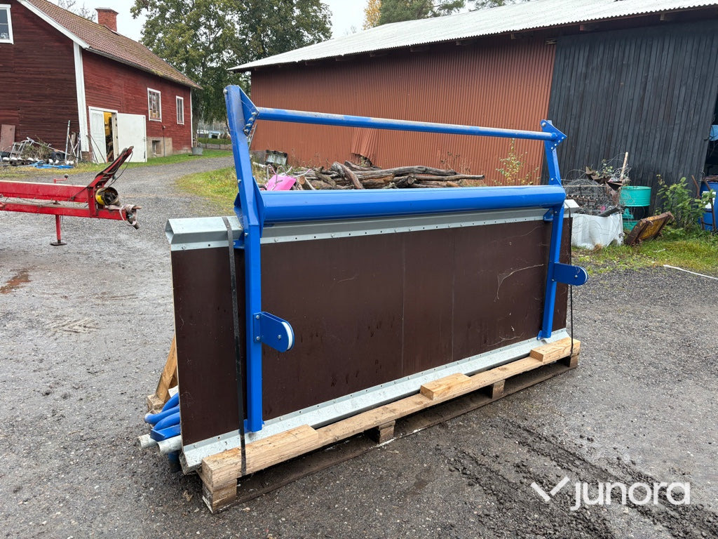 Påfösargrind - De Laval, CowMover C, Komplett - Техніка для тваринництва: фото 4 Påfösargrind - De Laval, CowMover C, Komplett - Техніка для тваринництва: фото 4