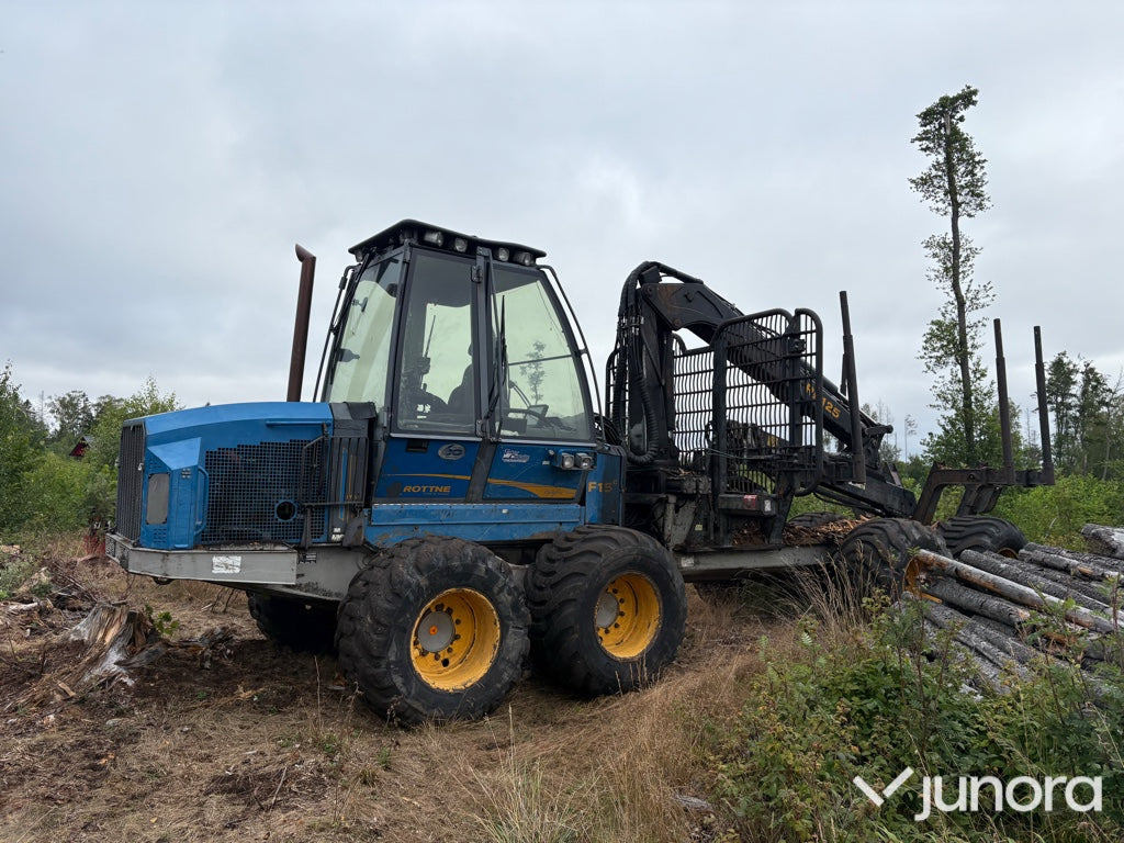 Skotare ROTTNE F15C 8WD - Форвардер: фото 1 Skotare ROTTNE F15C 8WD - Форвардер: фото 1