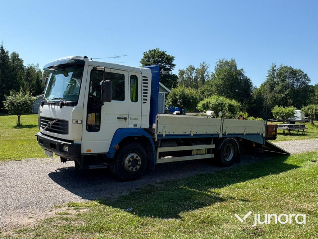 Volvo Maskintransport FL6 H 4*2 - Бортова вантажівка/ Платформа: фото 1 Volvo Maskintransport FL6 H 4*2 - Бортова вантажівка/ Платформа: фото 1