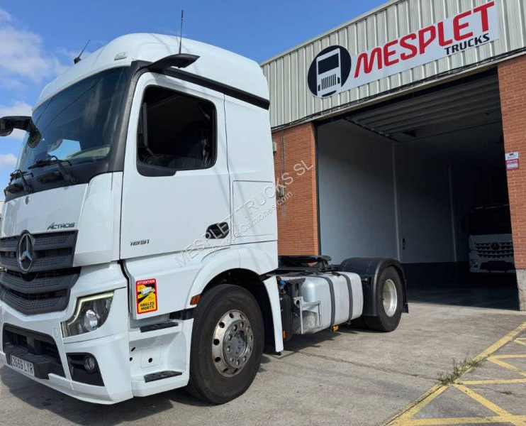 Mercedes Actros 1851 LS - Тягач: фото 1 Mercedes Actros 1851 LS - Тягач: фото 1