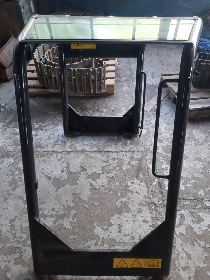 Cannopy BOBCAT E26,E32,E35, E45, E50, E55 - Кабіна в категорії Екскаватори: фото 1 Cannopy BOBCAT E26,E32,E35, E45, E50, E55 - Кабіна в категорії Екскаватори: фото 1