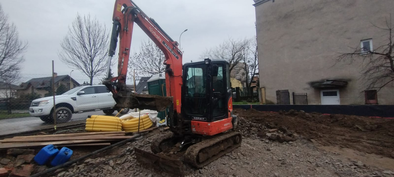 KUBOTA Kubota kx37-4 - Міні-екскаватор: фото 1 KUBOTA Kubota kx37-4 - Міні-екскаватор: фото 1