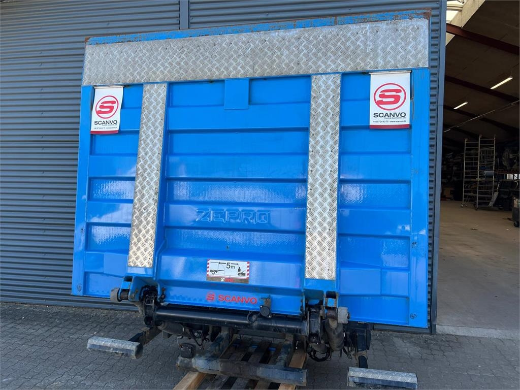 Кузов - фургон 7,5 mtr alu fragtlad - Zepro Z2500-150 MA lift: фото 19