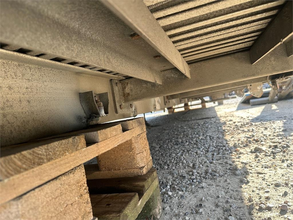 Кузов - фургон 7,5 mtr alu fragtlad - Zepro Z2500-150 MA lift: фото 12