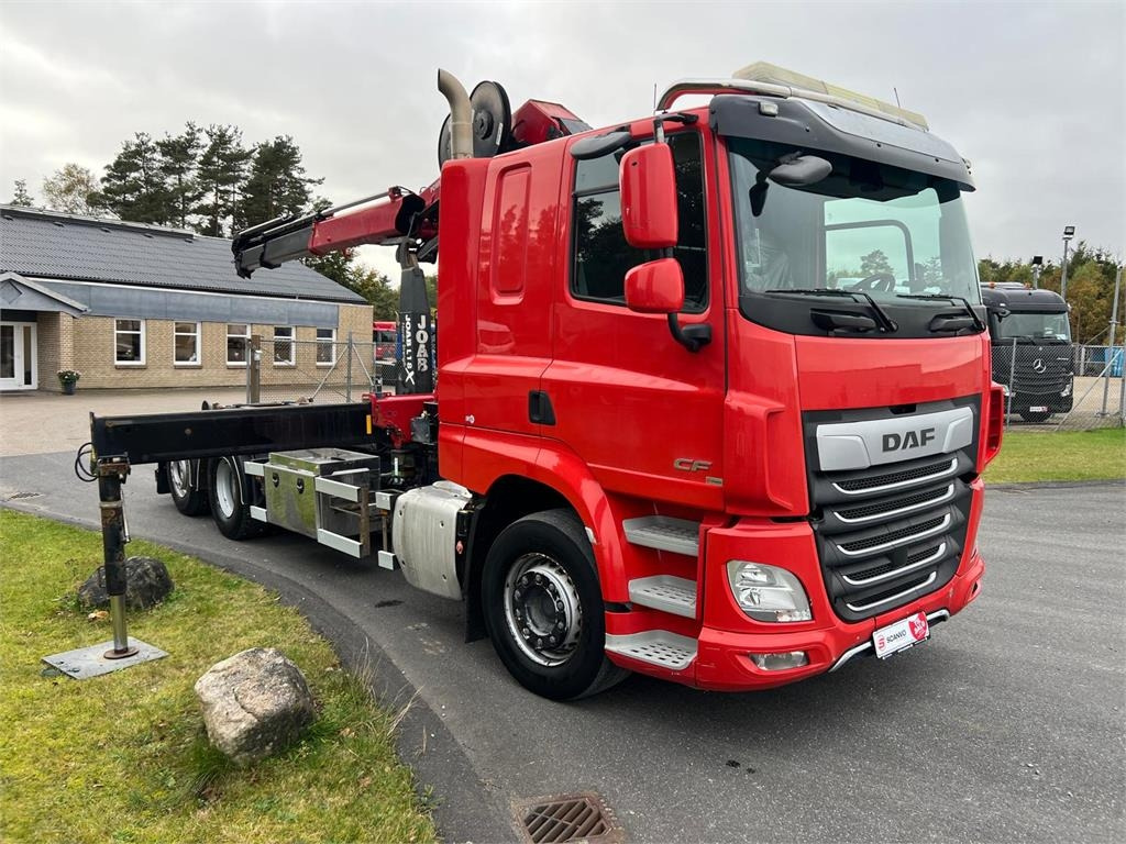 DAF CF 430 6x2*4 FAN - Скіповий навантажувач вантажівка: фото 2 DAF CF 430 6x2*4 FAN - Скіповий навантажувач вантажівка: фото 2