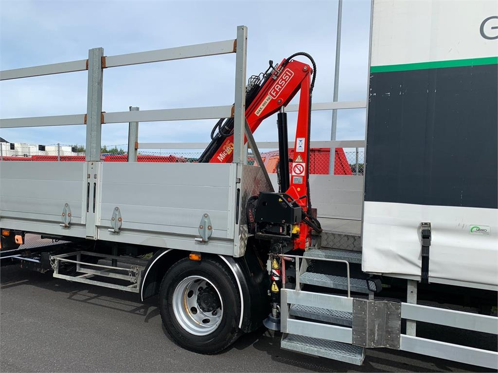 DAF LF210 4x2 FA - Вантажівка з маніпулятором: фото 3 DAF LF210 4x2 FA - Вантажівка з маніпулятором: фото 3