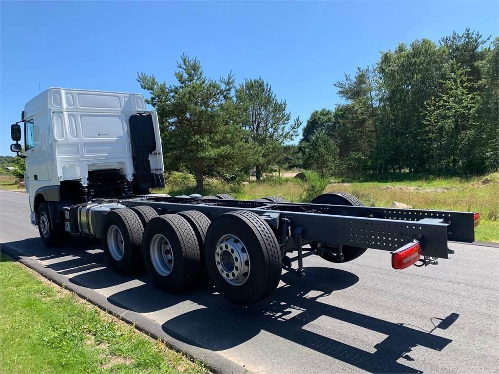 DAF XF 430 FAW 8x4*4 Tridem - Скіповий навантажувач вантажівка: фото 4 DAF XF 430 FAW 8x4*4 Tridem - Скіповий навантажувач вантажівка: фото 4