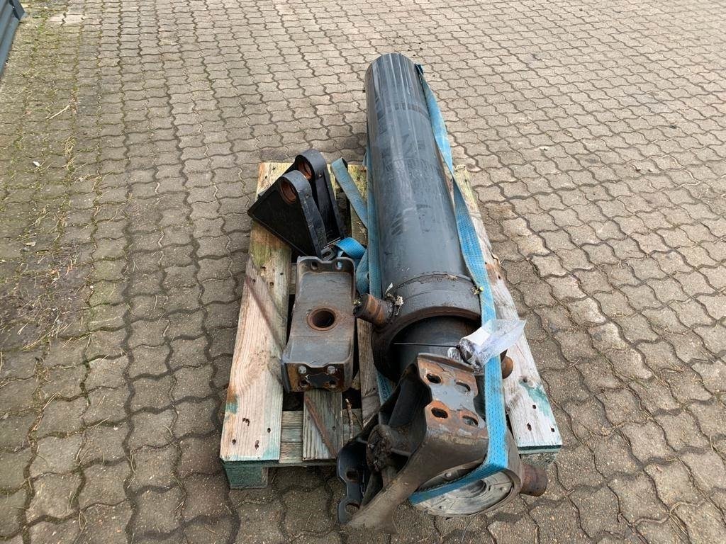 Edbro Tipstempel til 4 akslet tiptrailer - Гідравліка в категорії Вантажівки: фото 3 Edbro Tipstempel til 4 akslet tiptrailer - Гідравліка в категорії Вантажівки: фото 3